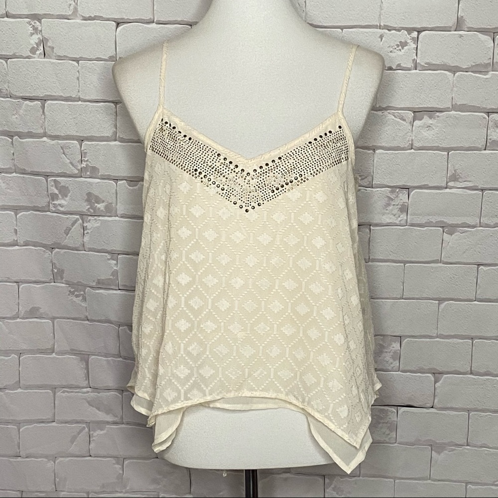 Daytrip Layered Tank Handkerchief Hem Medium
